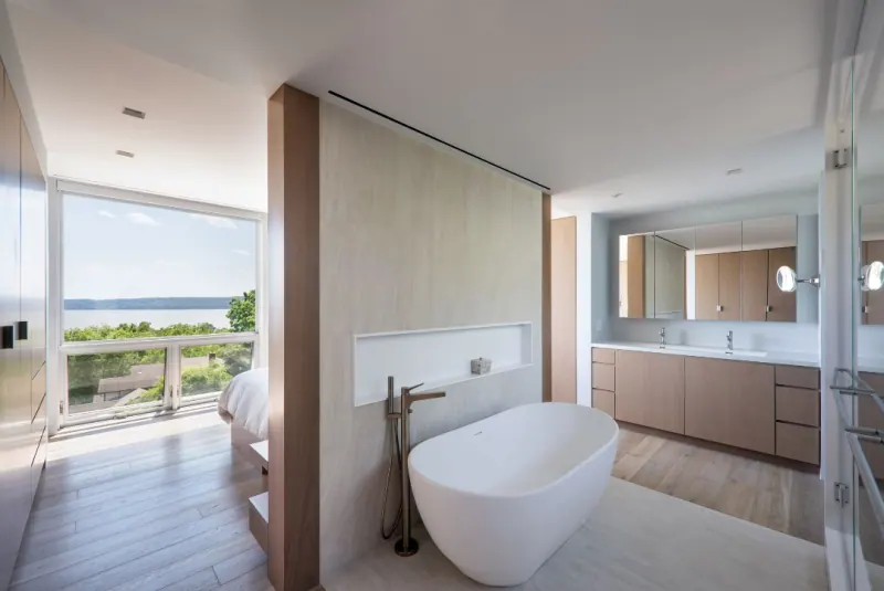 Hudson River House image 16
